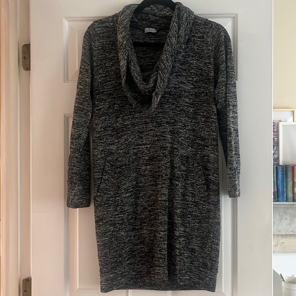 Abbeline - Cowl Neck Sweater Dress Size S